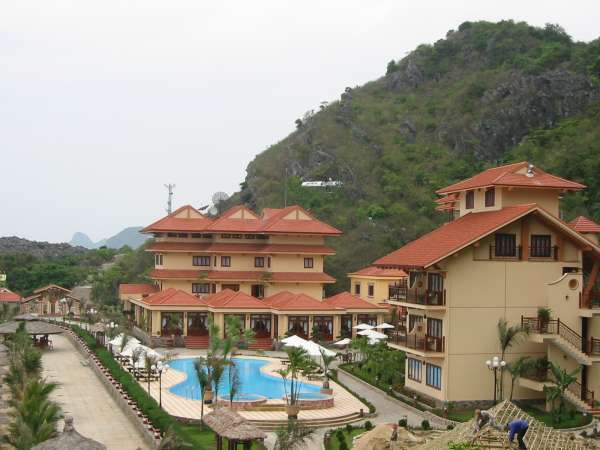 Khách sạn Cát Bà Sunrise Resort