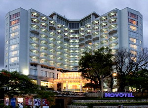 Khách sạn Novotel Ha Long Bay 
