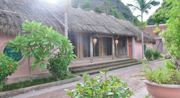 Cố Viên Lầu Resort - Ninh Bình