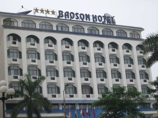 Khách sạn Bảo Sơn International
