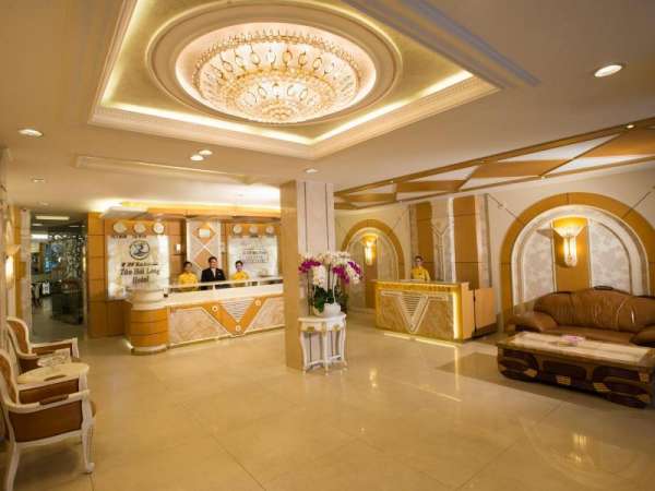 Khách sạn Silverland Central Spa