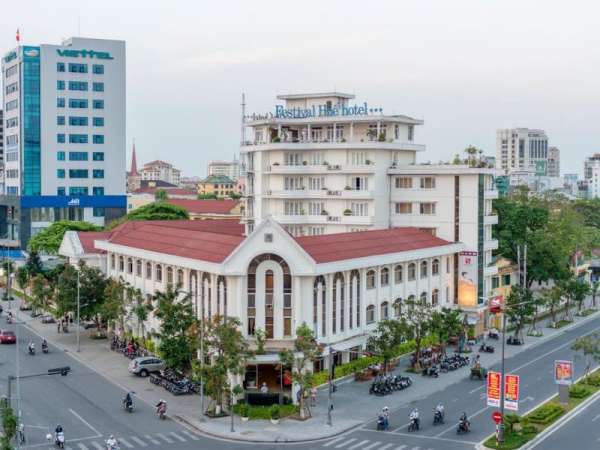 Khách sạn Festival Huế