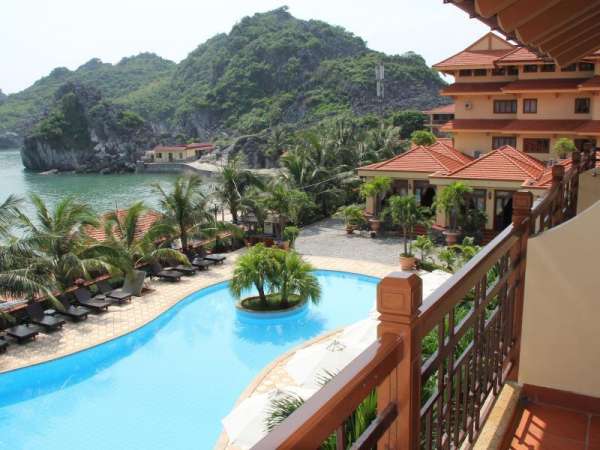 Khách sạn Cát Bà Sunrise Resort