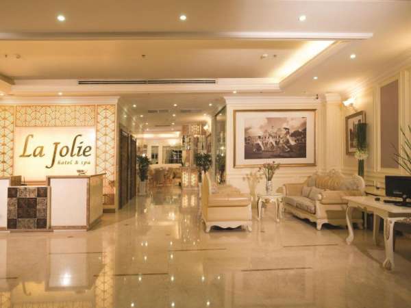 Khách sạn Silverland Jolie Hotel Spa