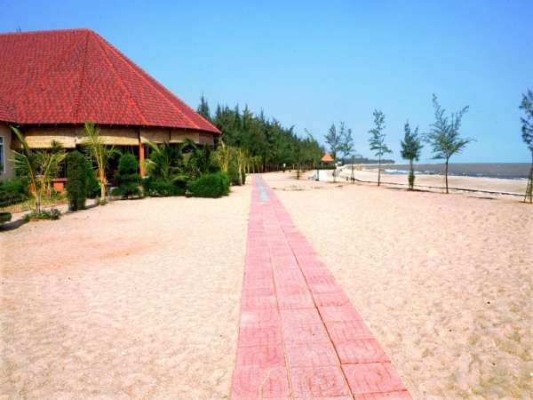 Hương Phong Hồ Cốc Resort