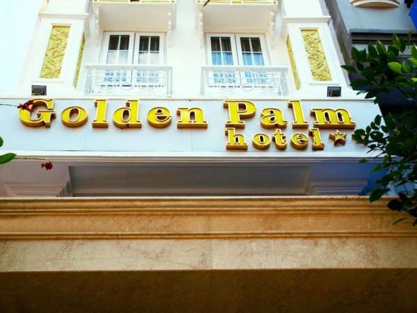 Khách sạn Golden Palm