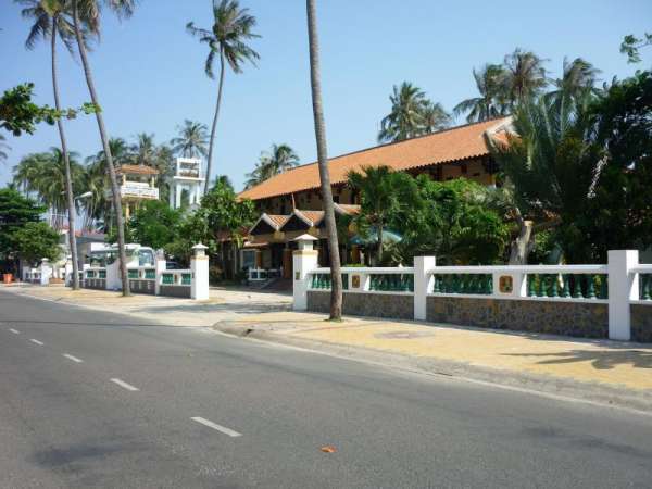 Dynasty Beach Resort