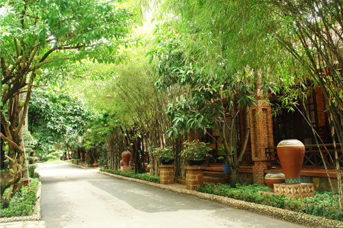 Phương Nam Resort Bình Dương