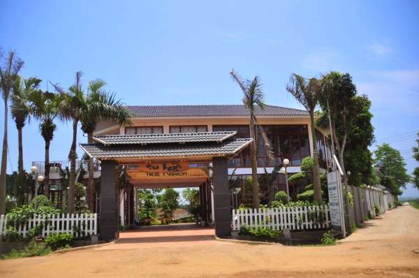 Tre Nguồn Resort