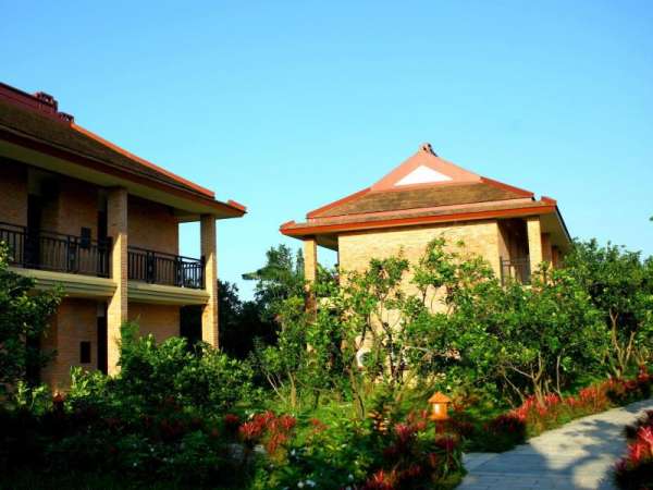 Riverside Boutique Resort & Spa