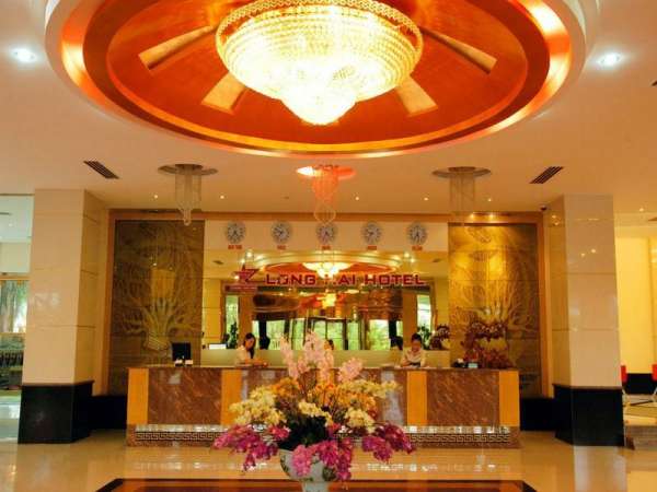 Khách sạn Long Hải