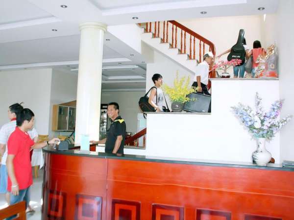 Khách sạn Ann Quan Lạn