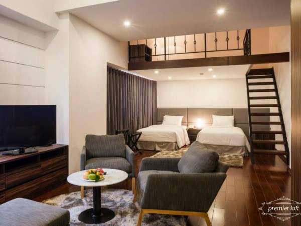 Khách sạn Charm Suite Residence Sài Gòn