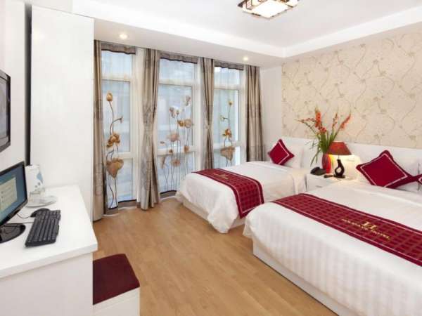 Khách sạn Holiday Diamond Hà Nội