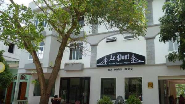 Khách sạn Le Pont Minh Châu
