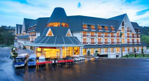 Swiss-Belresort Tuyền Lâm Đà Lạt