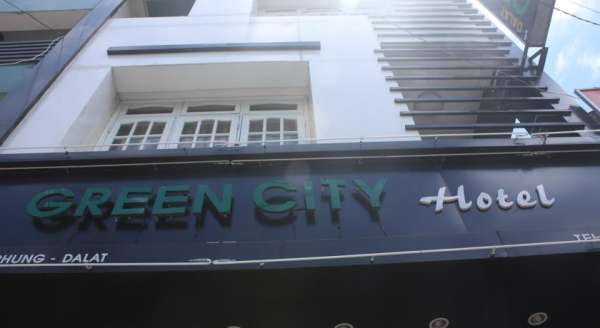 Khách sạn Green City