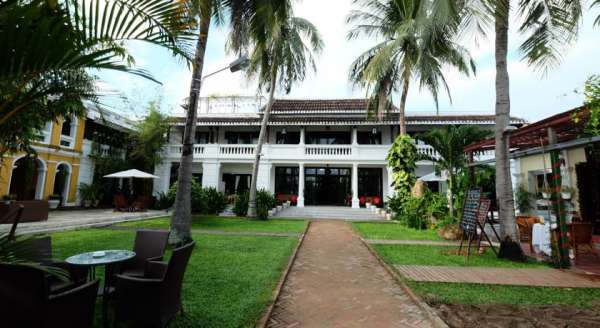 Khách sạn Hà An