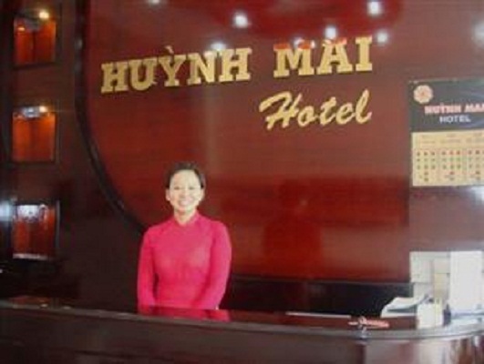 Khách sạn Huỳnh Mai