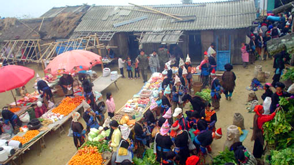 Chợ Dào San