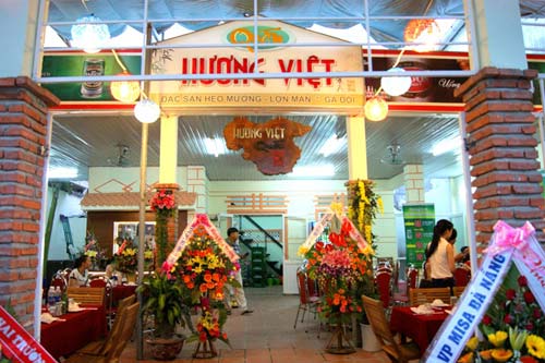 Nhà hàng Hương Việt