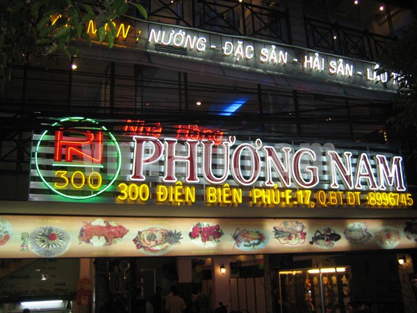 Nhà hàng Phương Nam 300