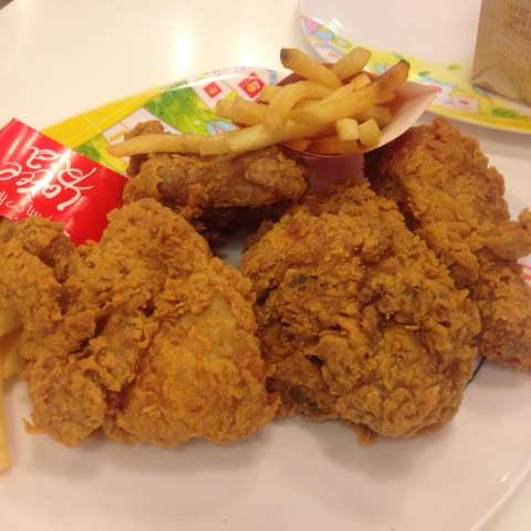 KFC - Tàu Cánh Ngầm